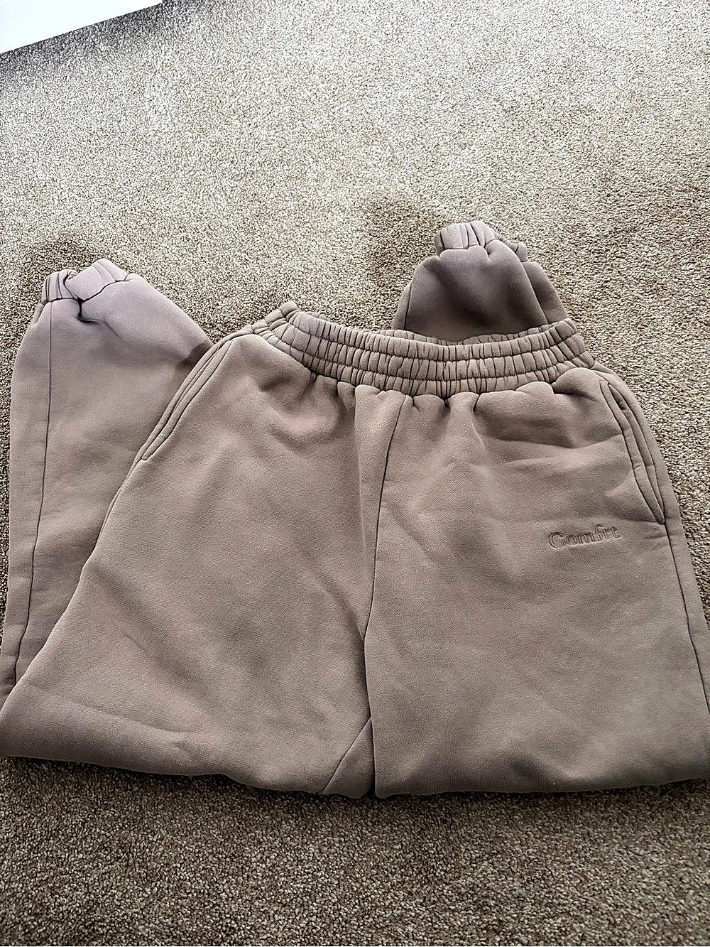 Comfrt beige Jogger Pants Size Medium